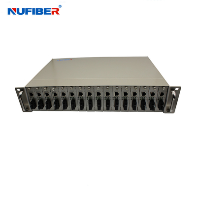 16 scanala 19&quot; telaio Rackmount del server 2U per il tipo di carta il convertitore NF-R1600D-2U di media