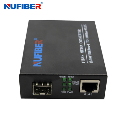 Il gigabit SFP scanala il convertitore ottico 10/100/1000M SFP di media al convertitore 5V1A di Ethernet di UTP